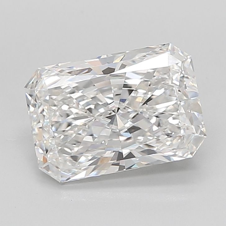 Loose Diamond - RADIANT 3.54ct E VVS2: Loose Diamond - RADIANT 3.54ct E VVS2 Source: This is a real non-mined Diamond that has been grown in a lab Shape: RADIANT Carats: 3.54 Color: E Clarity: VVS2 Certification: IGI Video: