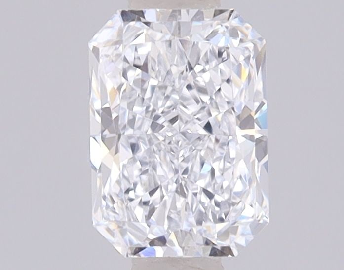 Loose Diamond - RADIANT 0.77ct E IF: Loose Diamond - RADIANT 0.77ct E IF Source: This is a real non-mined Diamond that has been grown in a lab Shape: RADIANT Carats: 0.77 Color: E Clarity: IF Certification: IGI Video: Video Link 