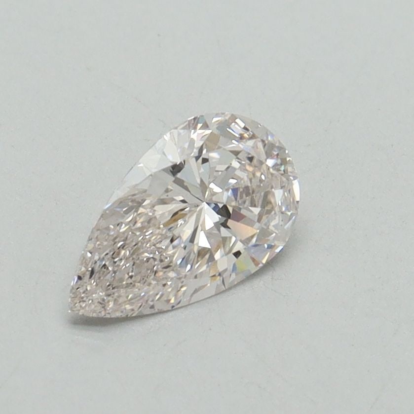 Loose Diamond - PEAR 0.55ct I VS1: Loose Diamond - PEAR 0.55ct I VS1 Source: This is a real non-mined Diamond that has been grown in a lab Shape: PEAR Carats: 0.55 Color: I Clarity: VS1 Certification: IGI Video: