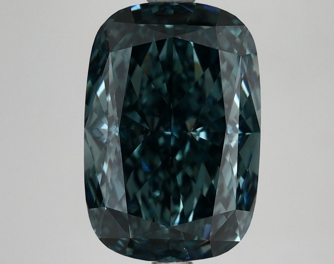 Loose Diamond - MARQUISE 3.16ct Fancy Vivid Blue VVS2: Loose Diamond - MARQUISE 3.16ct Fancy Vivid Blue VVS2 Source: This is a real non-mined Diamond that has been grown in a lab Shape: MARQUISE Carats: 3.16 Color: Fancy Vivid Blue Certification: IGI Vide