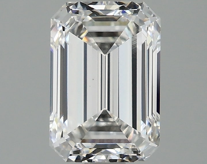 Loose Diamond - EMERALD 1.88ct E VVS2: Loose Diamond - EMERALD 1.88ct E VVS2 Source: This is a real non-mined Diamond that has been grown in a lab Shape: EMERALD Carats: 1.88 Color: E Clarity: VVS2 Certification: IGI Condition: