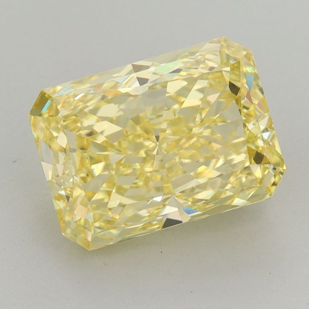 Loose Diamond - RADIANT 4.47ct Fancy Vivid Yellow VS1: Loose Diamond - RADIANT 4.47ct Fancy Vivid Yellow VS1 Source: This is a real non-mined Diamond that has been grown in a lab Shape: RADIANT Carats: 4.47 Color: Fancy Vivid Yellow Certification: IGI