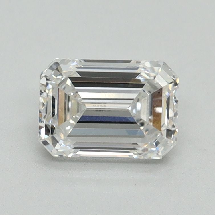 Loose Diamond - EMERALD 1.07ct F VS1: Loose Diamond - EMERALD 1.07ct F VS1 Source: This is a real non-mined Diamond that has been grown in a lab Shape: EMERALD Carats: 1.07 Color: F Clarity: VS1 Certification: GSI Video: