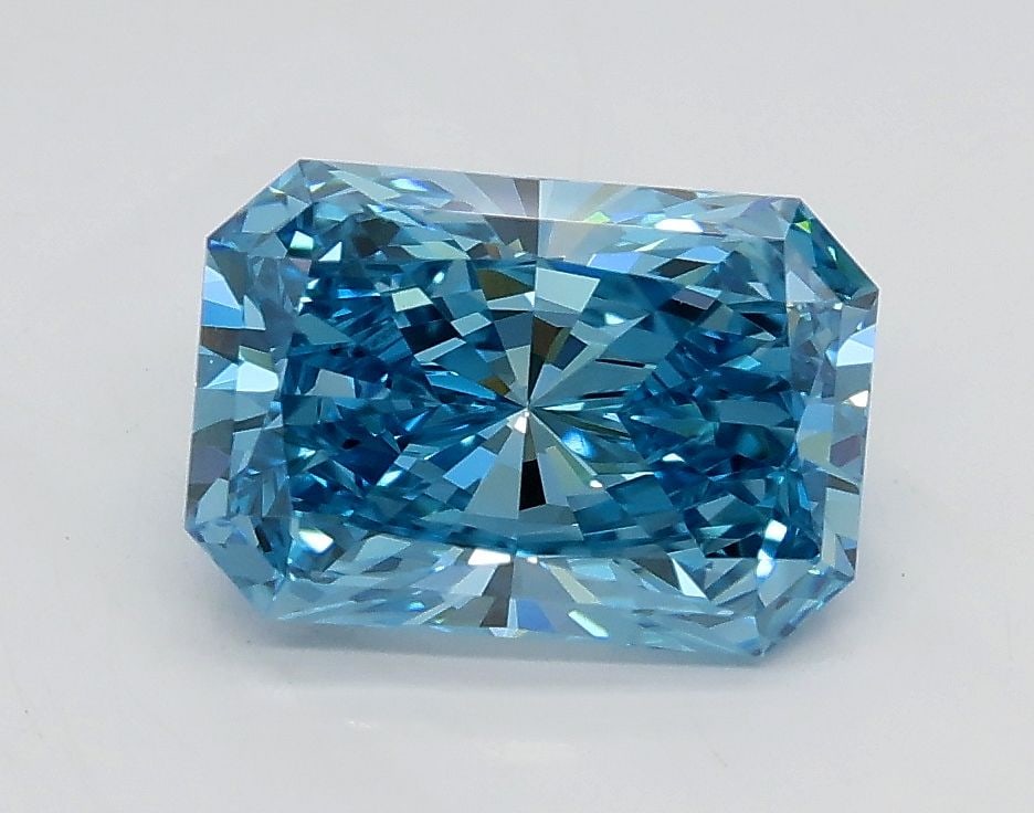 Loose Diamond - RADIANT 1.53ct Fancy Vivid Blue VVS2: Loose Diamond - RADIANT 1.53ct Fancy Vivid Blue VVS2 Source: This is a real non-mined Diamond that has been grown in a lab Shape: RADIANT Carats: 1.53 Color: Fancy Vivid Blue Certification: IGI