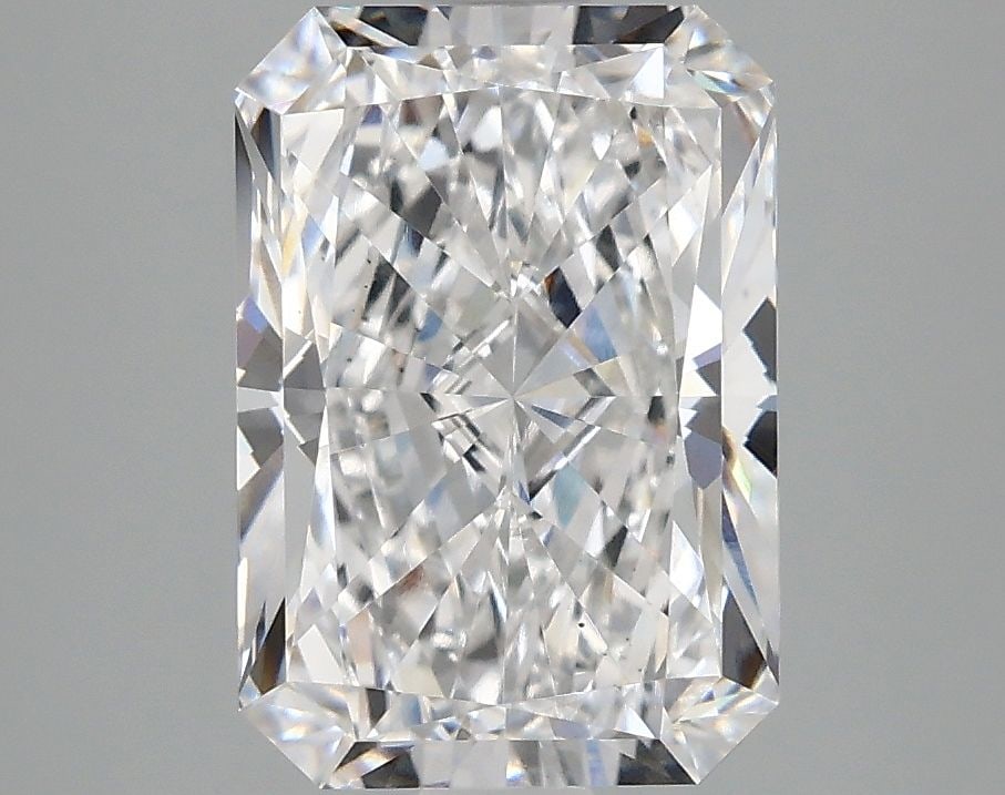 Loose Diamond - RADIANT 2.96ct E VS1: Loose Diamond - RADIANT 2.96ct E VS1 Source: This is a real non-mined Diamond that has been grown in a lab Shape: RADIANT Carats: 2.96 Color: E Clarity: VS1 Certification: IGI Video: Video Link 