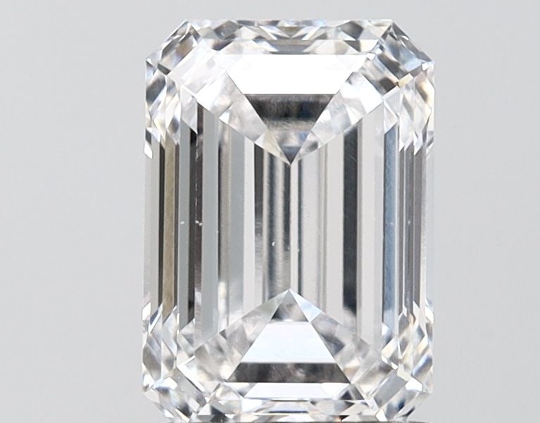 Loose Diamond - EMERALD 2.1ct E VVS1: Loose Diamond - EMERALD 2.1ct E VVS1 Source: This is a real non-mined Diamond that has been grown in a lab Shape: EMERALD Carats: 2.1 Color: E Clarity: VVS1 Certification: IGI Video: