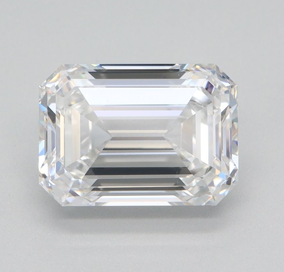 Loose Diamond - EMERALD 1.52ct E VS1: Loose Diamond - EMERALD 1.52ct E VS1 Source: This is a real non-mined Diamond that has been grown in a lab Shape: EMERALD Carats: 1.52 Color: E Clarity: VS1 Certification: IGI Video: