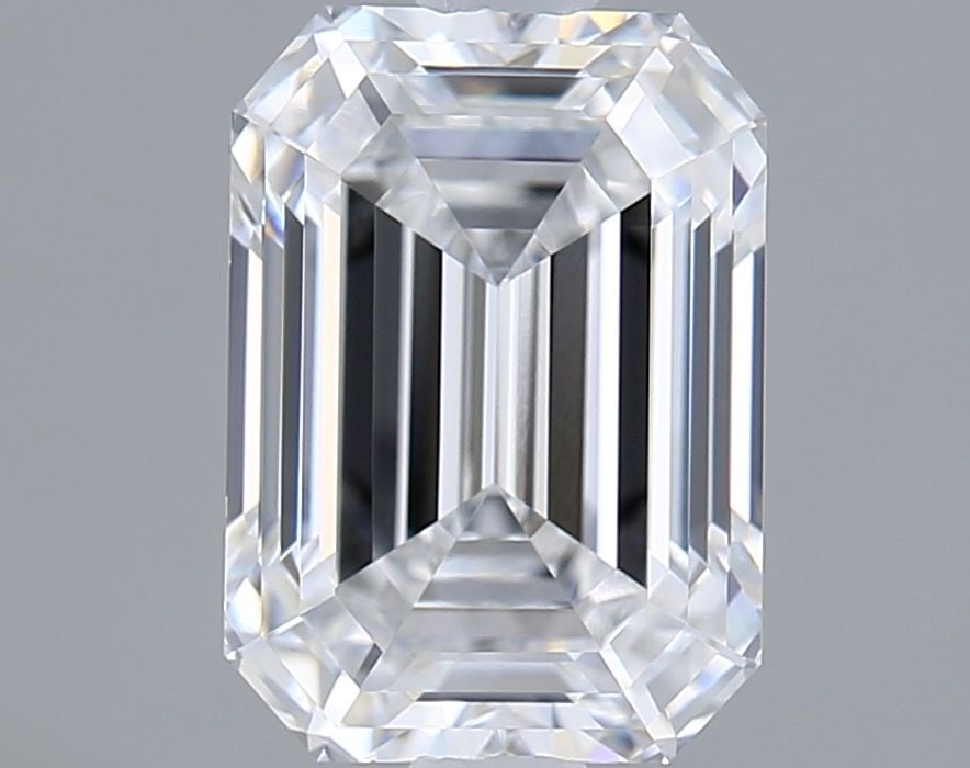 Loose Diamond - EMERALD 1.92ct D VVS1: Loose Diamond - EMERALD 1.92ct D VVS1 Source: This is a real non-mined Diamond that has been grown in a lab Shape: EMERALD Carats: 1.92 Color: D Clarity: VVS1 Certification: IGI Video: Video Link 