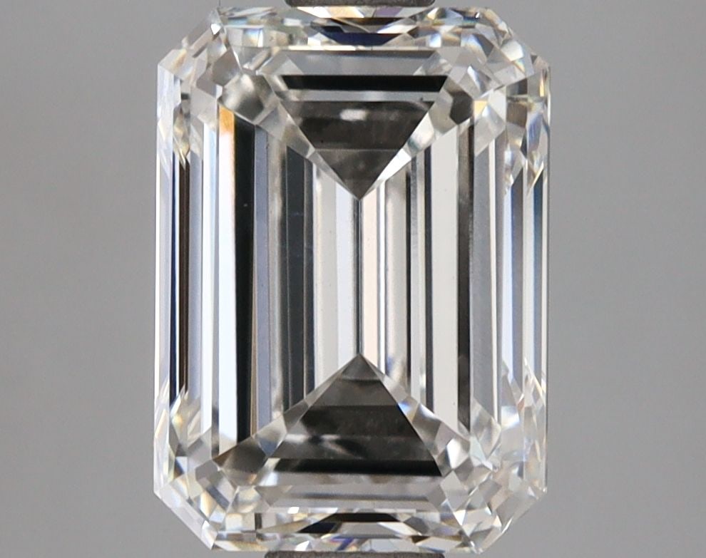 Loose Diamond - EMERALD 3.0ct G VS1: Loose Diamond - EMERALD 3.0ct G VS1 Source: This is a real non-mined Diamond that has been grown in a lab Shape: EMERALD Carats: 3.0 Color: G Clarity: VS1 Certification: NONE Video: Video Link 