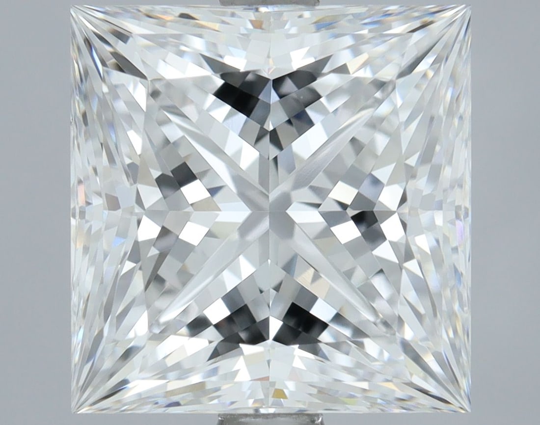 Loose Diamond - PRINCESS 3.03ct D VVS2: Loose Diamond - PRINCESS 3.03ct D VVS2 Source: This is a real non-mined Diamond that has been grown in a lab Shape: PRINCESS Carats: 3.03 Color: D Clarity: VVS2 Certification: IGI Video: