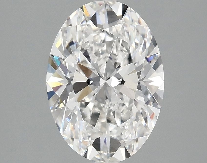 Loose Diamond - OVAL 1.9ct E VS1: Loose Diamond - OVAL 1.9ct E VS1 Source: This is a real non-mined Diamond that has been grown in a lab Shape: OVAL Carats: 1.9 Color: E Clarity: VS1 Certification: IGI Video: