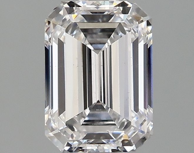 Loose Diamond - EMERALD 1.54ct D VS2: Loose Diamond - EMERALD 1.54ct D VS2 Source: This is a real non-mined Diamond that has been grown in a lab Shape: EMERALD Carats: 1.54 Color: D Clarity: VS2 Certification: IGI Video: