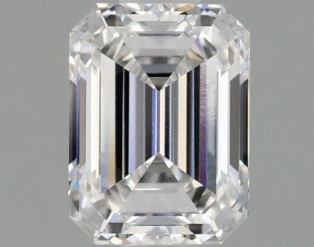 Loose Diamond - EMERALD 0.98ct D VS1: Loose Diamond - EMERALD 0.98ct D VS1 Source: This is a real non-mined Diamond that has been grown in a lab Shape: EMERALD Carats: 0.98 Color: D Clarity: VS1 Certification: IGI Video: