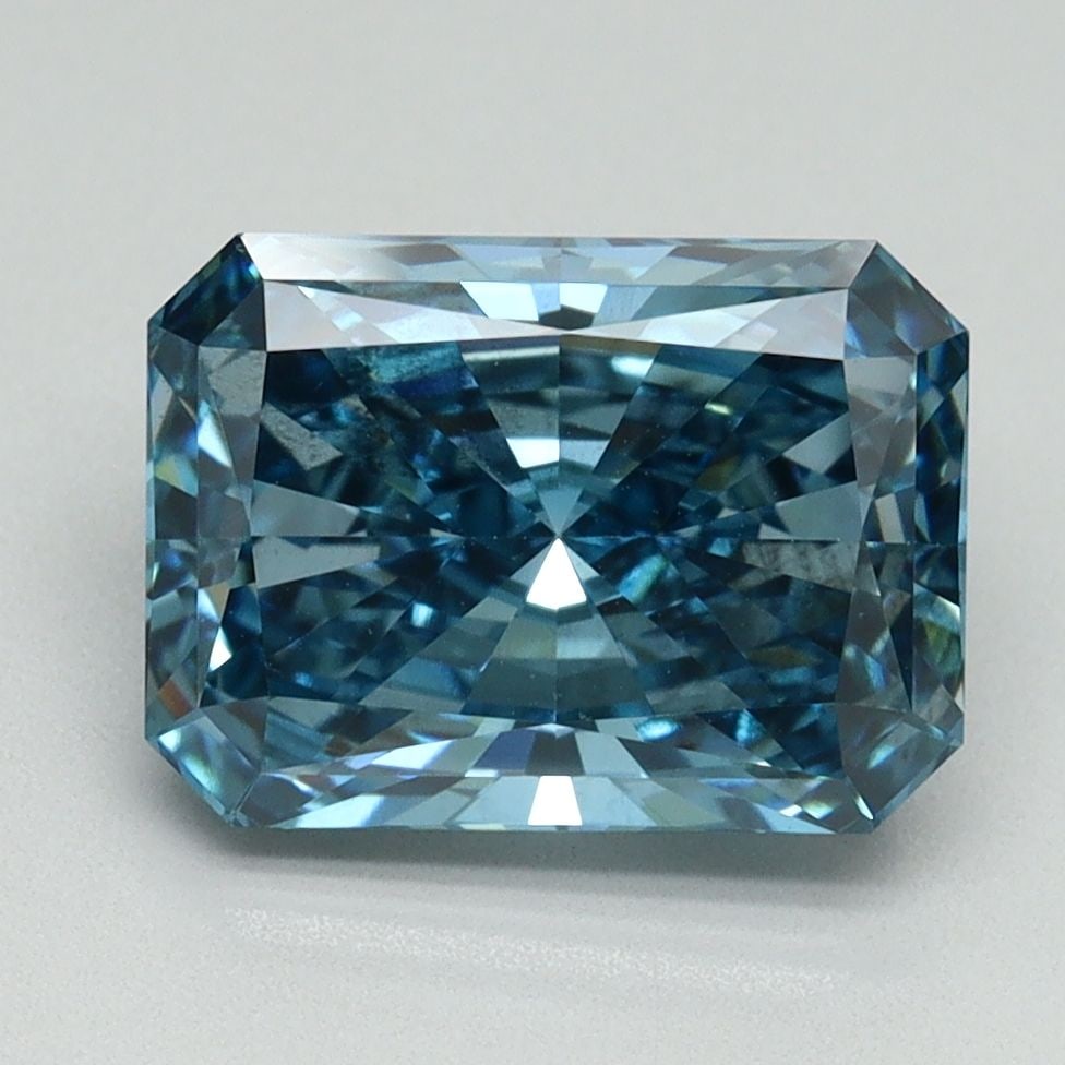 Loose Diamond - RADIANT 3.06ct Fancy Vivid Blue SI1: Loose Diamond - RADIANT 3.06ct Fancy Vivid Blue SI1 Source: This is a real non-mined Diamond that has been grown in a lab Shape: RADIANT Carats: 3.06 Color: Fancy Vivid Blue Certification: IGI Video: