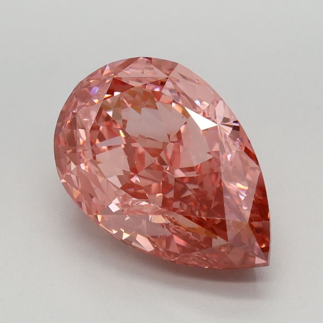 Loose Diamond - PEAR 3.1ct Fancy Vivid Pink VS1: Loose Diamond - PEAR 3.1ct Fancy Vivid Pink VS1 Source: This is a real non-mined Diamond that has been grown in a lab Shape: PEAR Carats: 3.1 Color: Fancy Vivid Pink Certification: IGI Video: Video