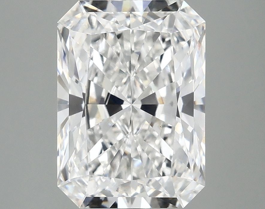 Loose Diamond - RADIANT 3.09ct D VS1: Loose Diamond - RADIANT 3.09ct D VS1 Source: This is a real non-mined Diamond that has been grown in a lab Shape: RADIANT Carats: 3.09 Color: D Clarity: VS1 Certification: IGI Video: Video Link 