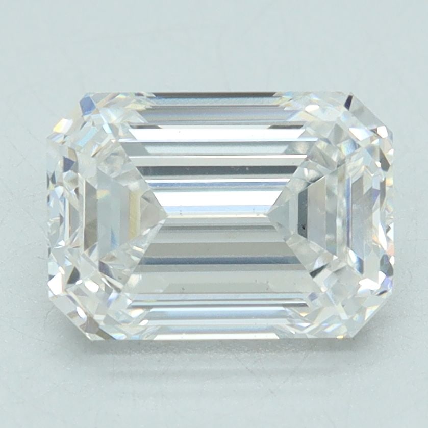 Loose Diamond - EMERALD 1.71ct E VS2: Loose Diamond - EMERALD 1.71ct E VS2 Source: This is a real non-mined Diamond that has been grown in a lab Shape: EMERALD Carats: 1.71 Color: E Clarity: VS2 Certification: IGI Video: