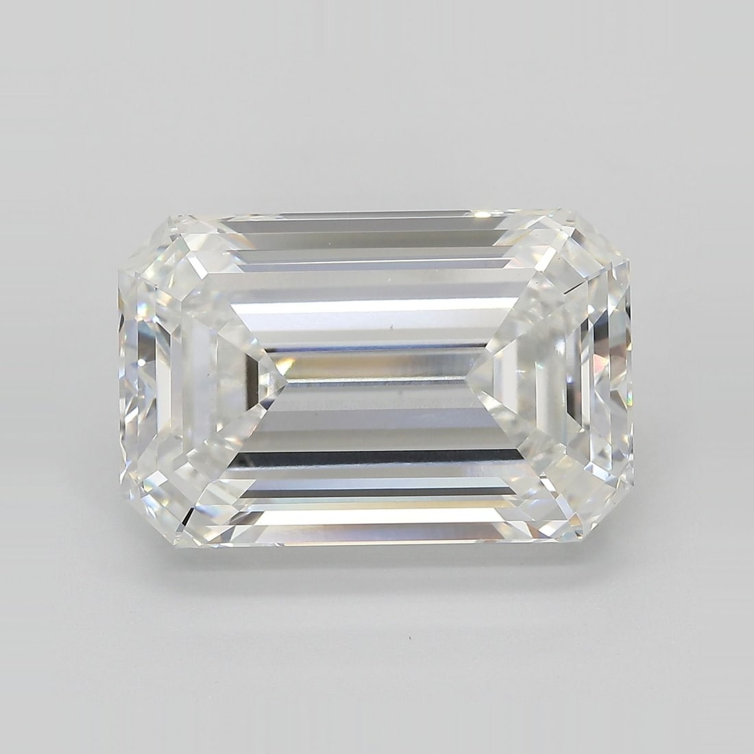 Loose Diamond - EMERALD 14.24ct G VVS2: Loose Diamond - EMERALD 14.24ct G VVS2 Source: This is a real non-mined Diamond that has been grown in a lab Shape: EMERALD Carats: 14.24 Color: G Clarity: VVS2 Certification: IGI Video: Video Link 