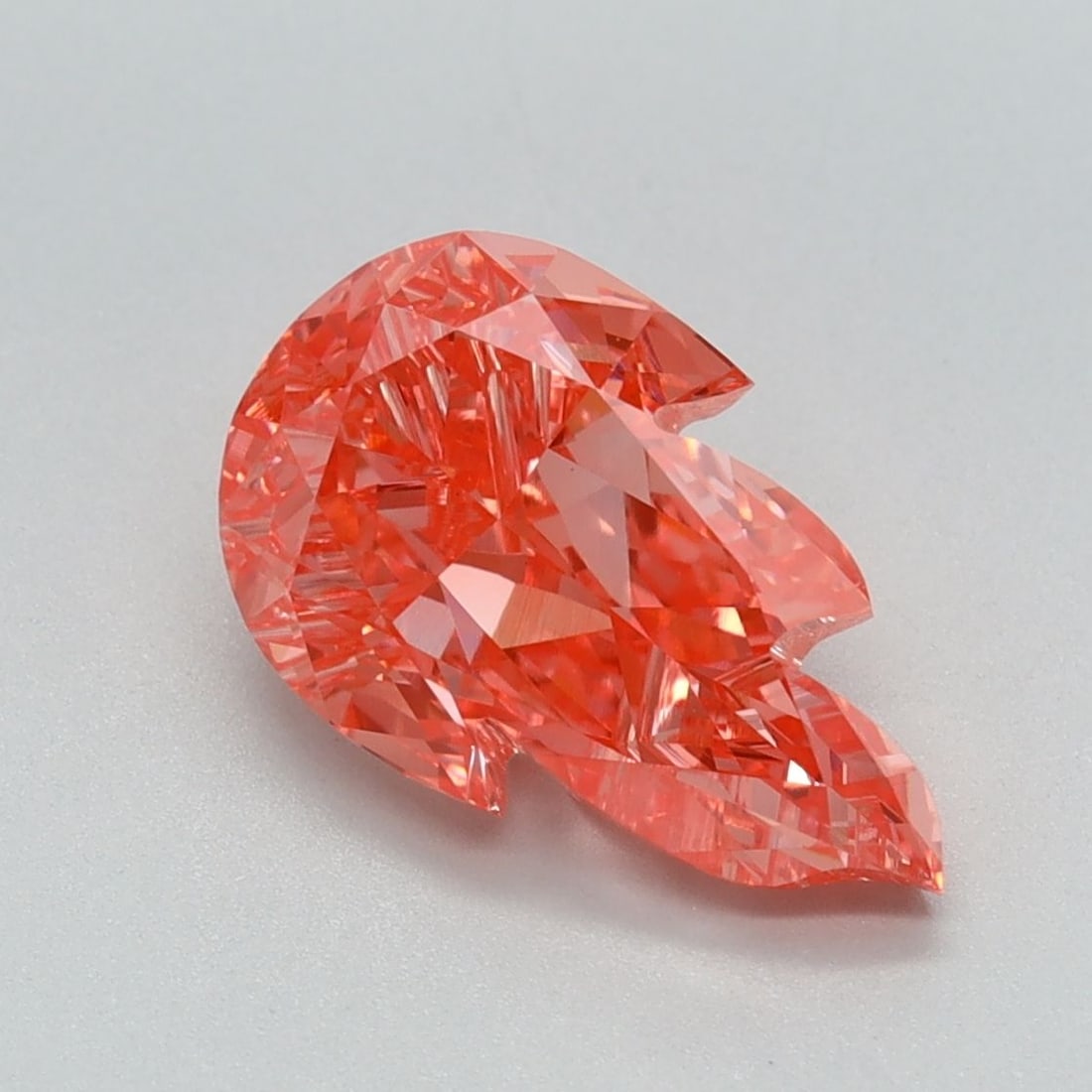 Loose Diamond - OTHER 2.05ct Fancy Vivid Pink VS1: Loose Diamond - OTHER 2.05ct Fancy Vivid Pink VS1 Source: This is a real non-mined Diamond that has been grown in a lab Shape: OTHER Carats: 2.05 Color: Fancy Vivid Pink Certification: IGI Video: