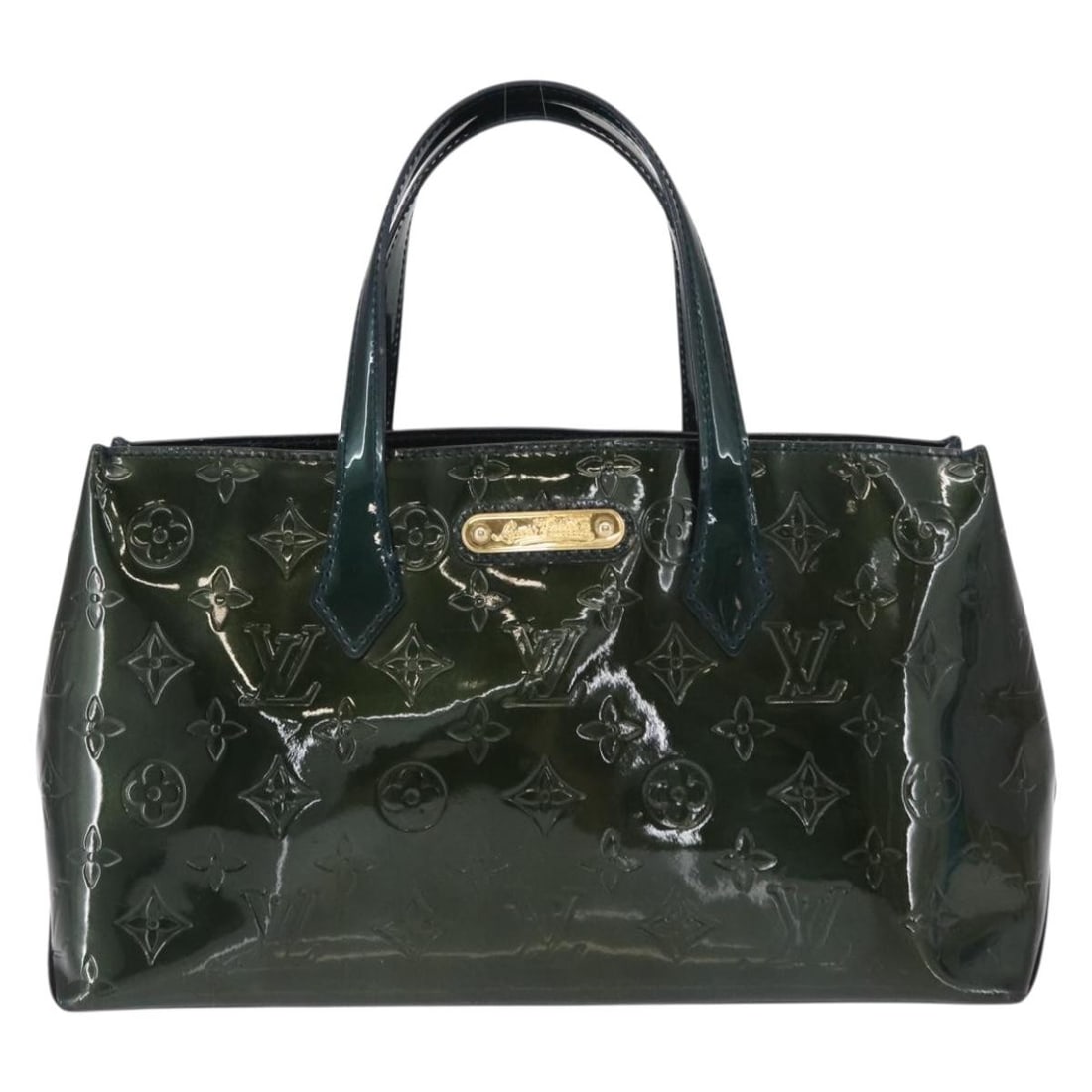 Green Monogram Vernis Wilshire Patent Leather Tote by Louis Vuitton: Green Monogram Vernis Wilshire Patent Leather Tote by Louis Vuitton The Louis Vuitton Wilshire Handbag in Monogram Vernis features green patent leather and is designed for women. It showcases the sign