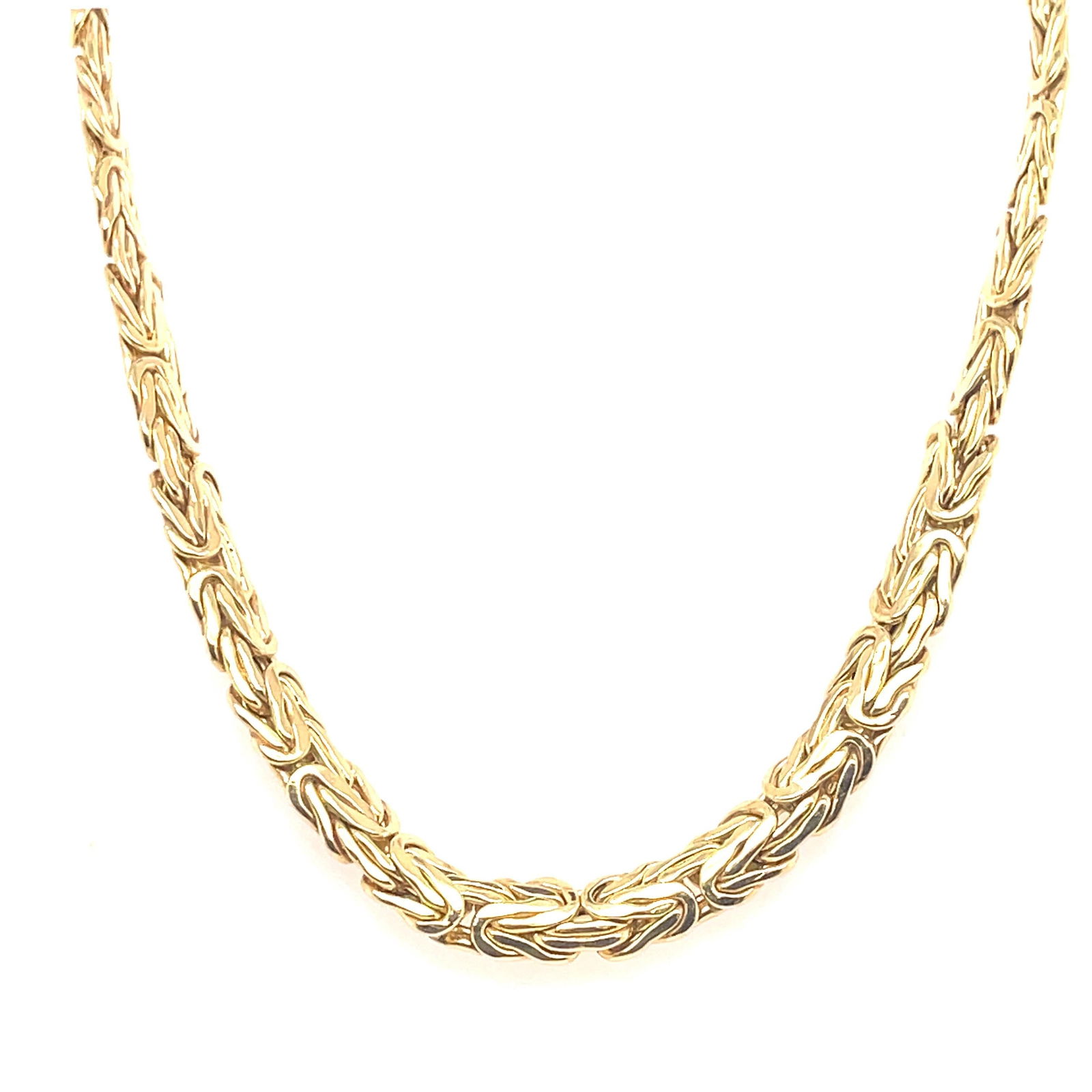 14K Yellow Gold Interlocking Chain Necklace 29 Inches 54 Grams: 14K Yellow Gold Interlocking Chain Necklace 29 Inches 54 Grams This stunning interlocking chain necklace is crafted from 14 karat yellow gold, weighing a substantial 54 grams. Measuring 29 inches in l