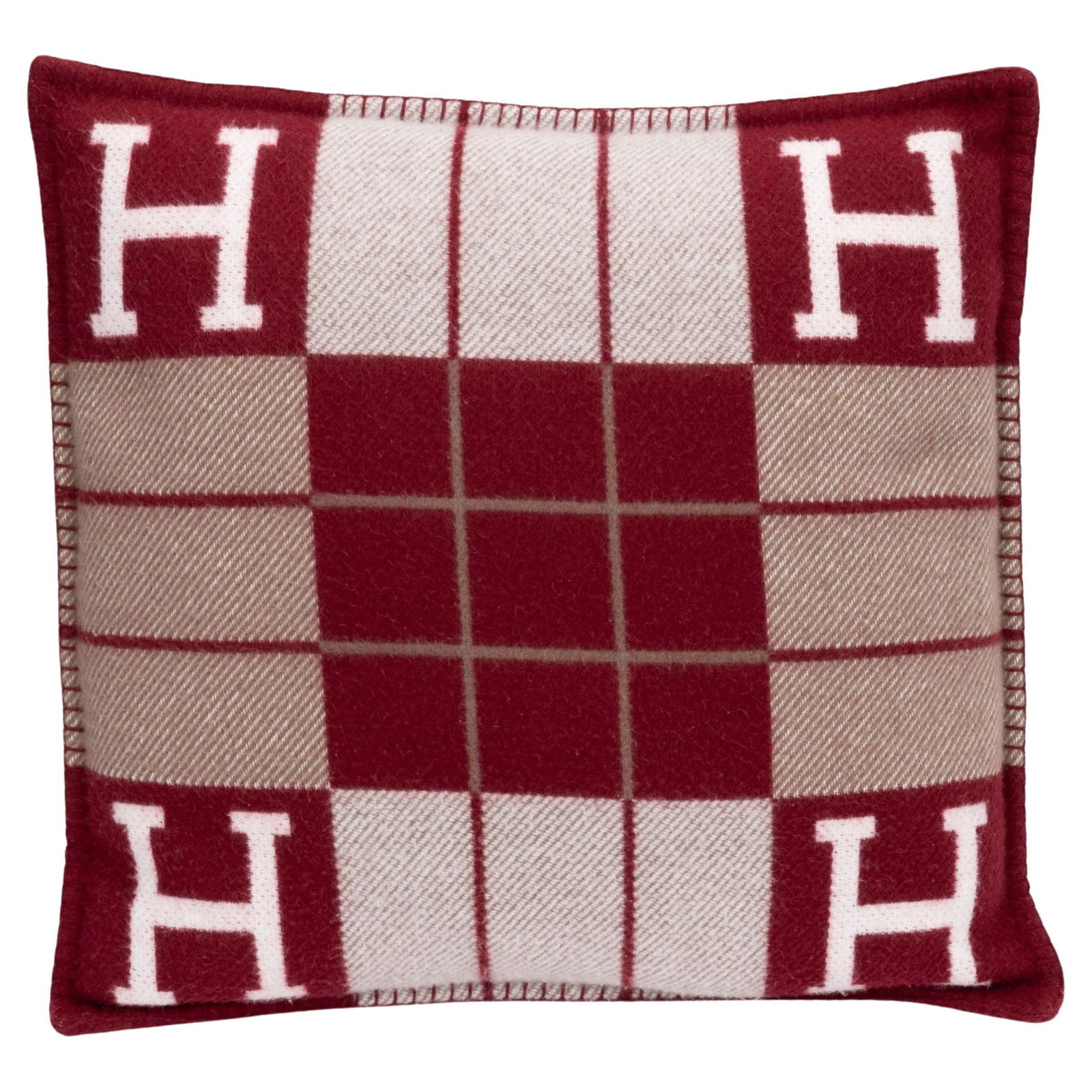 Hermes Large Avalon Pillow Burgundy 27in Wool Cashmere Decor: Hermes Large Avalon Pillow Burgundy 27in Wool Cashmere Decor Elevate your home decor with this exquisite Hermes Large Avalon Pillow, featuring a rich, discontinued burgundy colorway. This luxurious pi