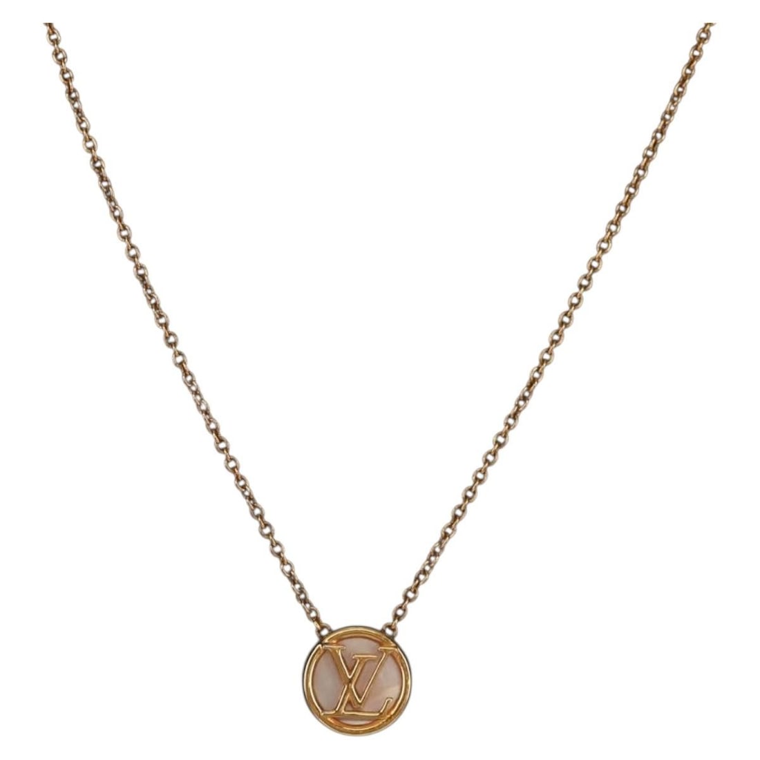 LOUIS VUITTON Collier L TO V Gold Necklace M80259 with Dust Bag: LOUIS VUITTON Collier L TO V Gold Necklace M80259 with Dust Bag This elegant Louis Vuitton Collier L TO V Necklace is crafted from high-quality metal in a stunning gold color. The necklace measures ap
