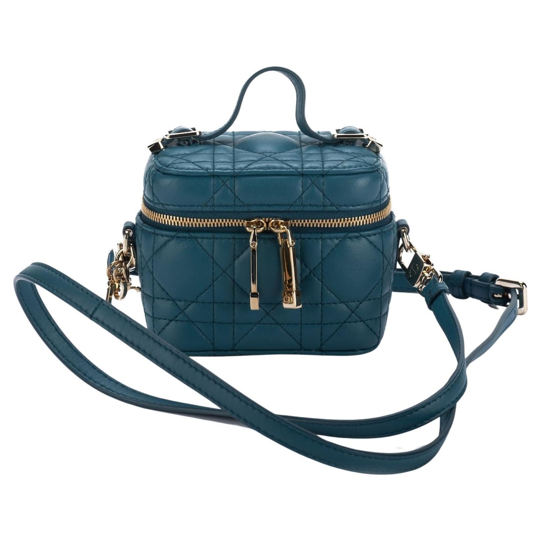 Christian Dior Mini Cannage Turquoise Leather Travel Case with Gold Tone Hardware: Christian Dior Mini Cannage Turquoise Leather Travel Case with Gold Tone Hardware Elevate your accessory collection with this exquisite Dior Mini Cannage Travel Case. Crafted from luxurious turquoise