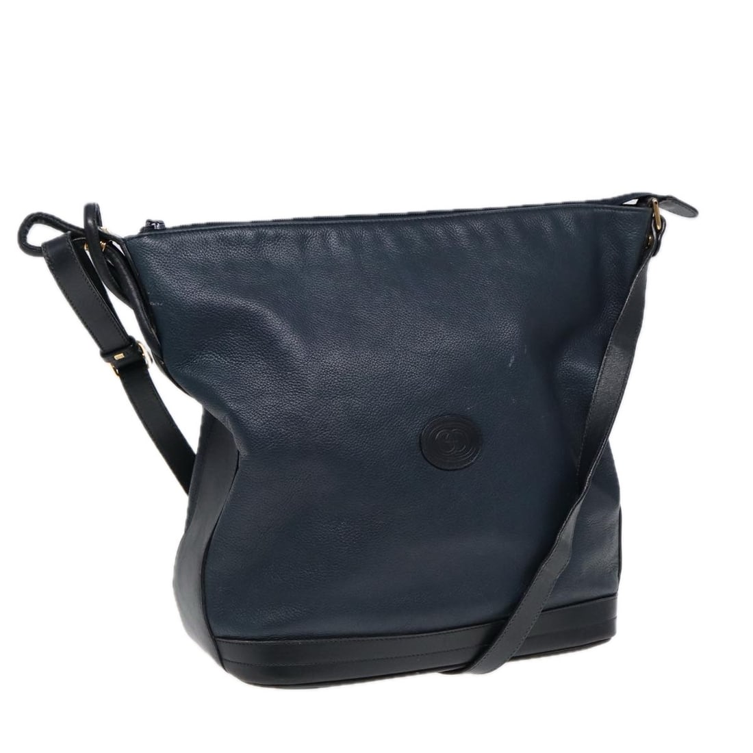 GUCCI Navy Gold Leather Shoulder Bag 001 090 0729 Auth: GUCCI Navy Gold Leather Shoulder Bag 001 090 0729 Auth This authentic GUCCI shoulder bag is crafted from high-quality leather in a striking navy and gold color combination. With dimensions of approxim