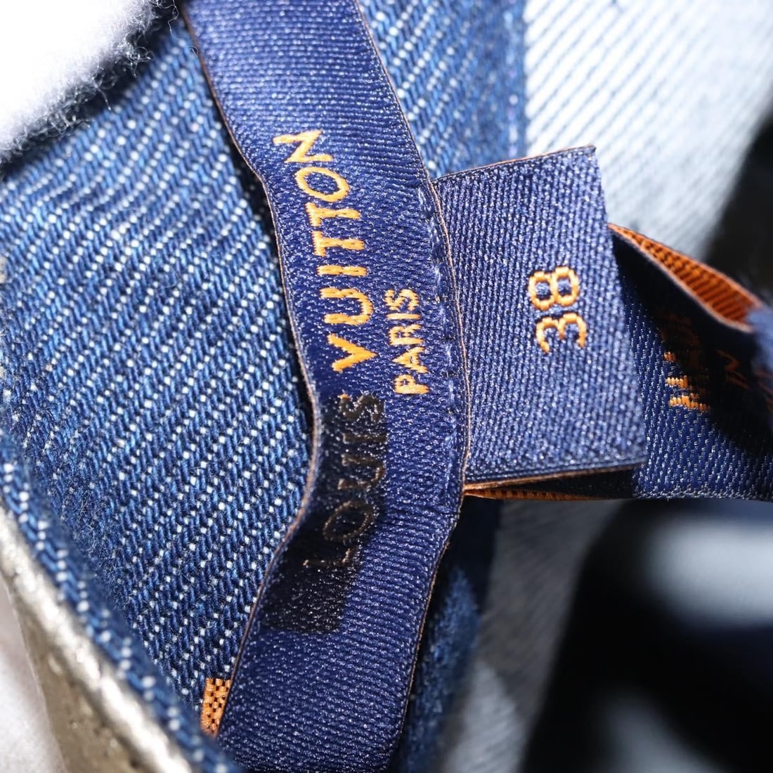 LOUIS VUITTON Gold Coated Denim Pants Italy Auth 128537 - 8