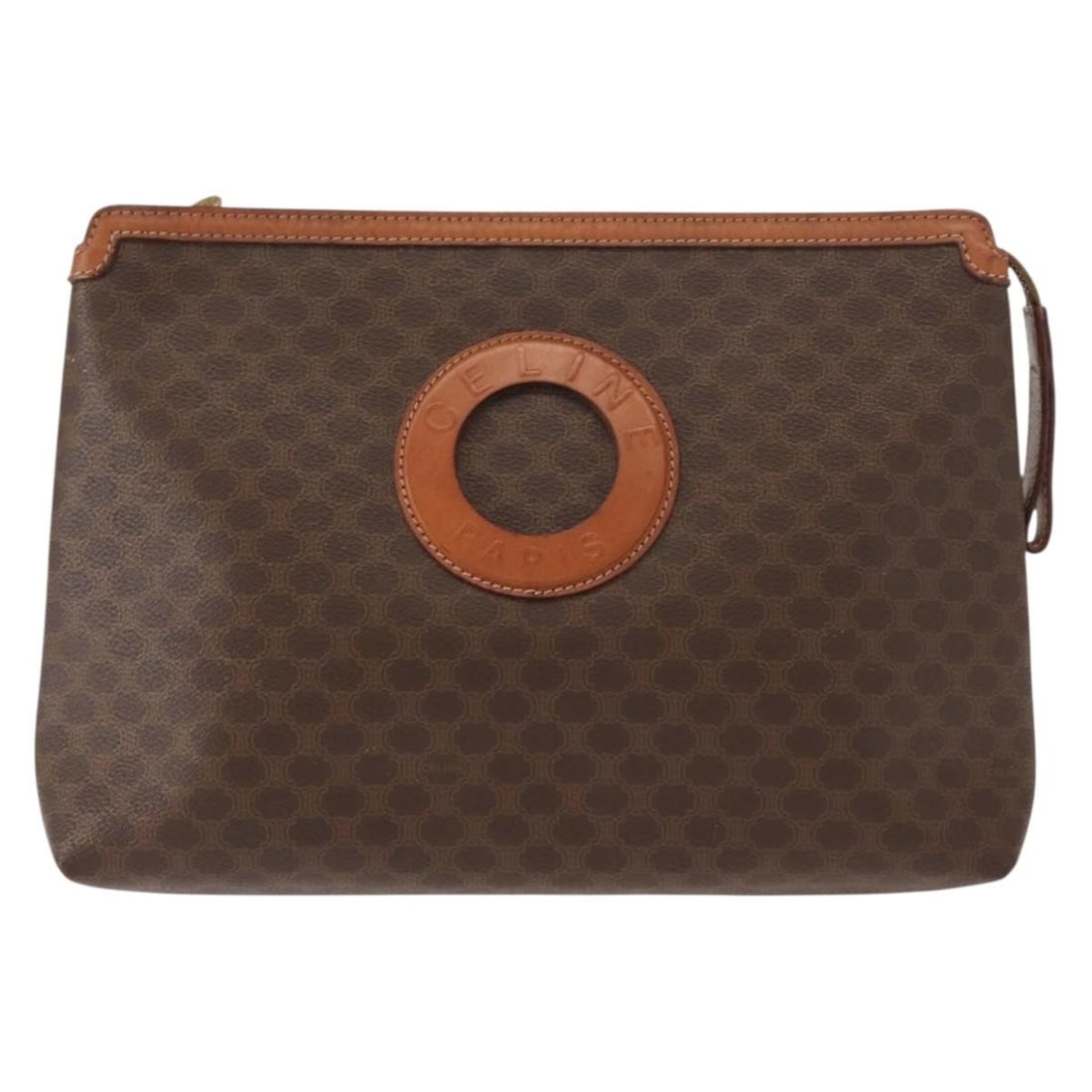 Celine Macadam Circle Logo Canvas and Leather Pouch: Celine Macadam Circle Logo Canvas and Leather Pouch This pre-owned Celine Circle Logo Macadam Pouch is designed for women and features a brown canvas body with leather accents. It offers a compact siz
