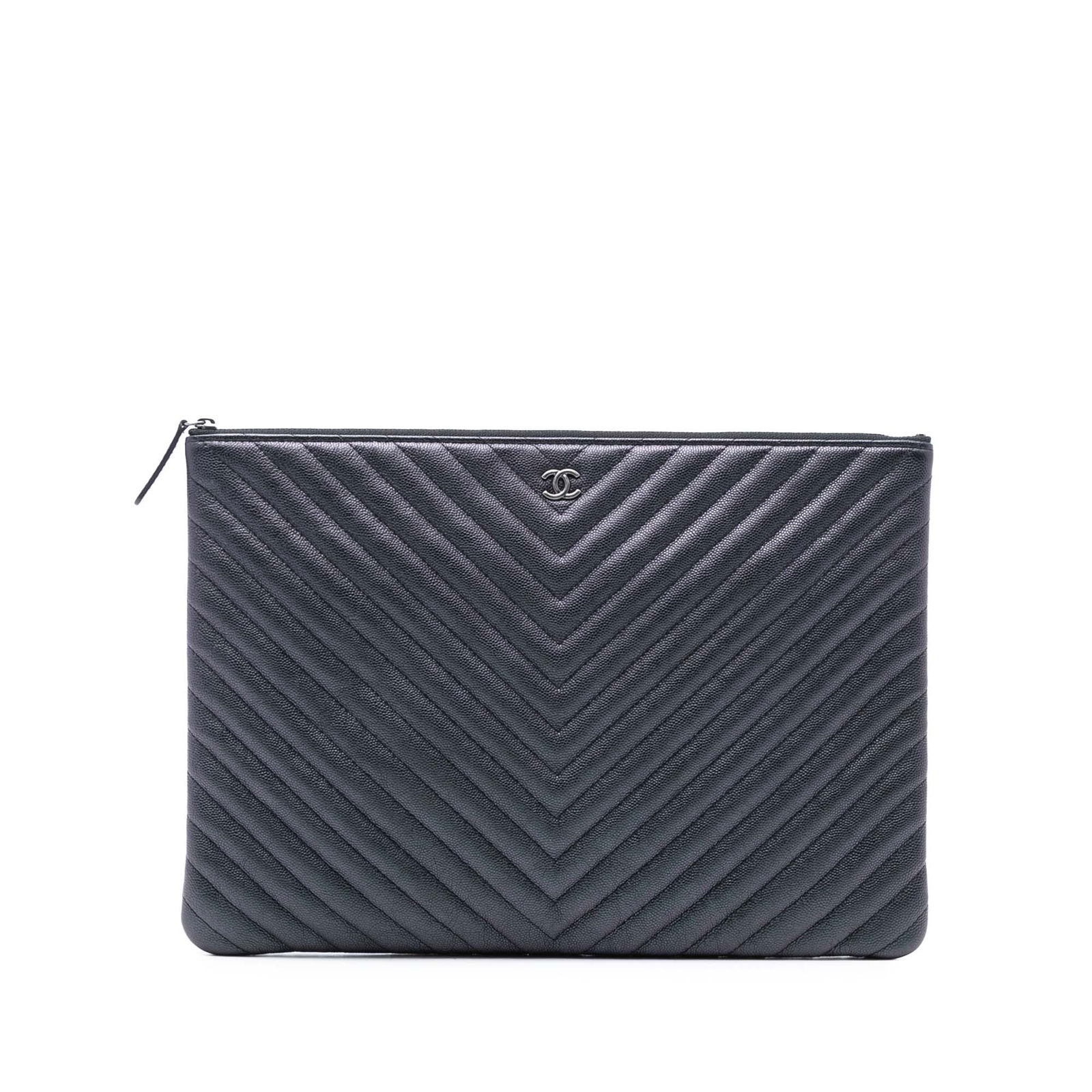 Purple Chanel Iridescent Chevron Caviar Leather Large O Case Clutch Bag: Purple Chanel Iridescent Chevron Caviar Leather Large O Case Clutch Bag This Chanel Large CC Chevron Iridescent Caviar O Case Clutch features a chevron-quilted caviar leather body in a striking purple