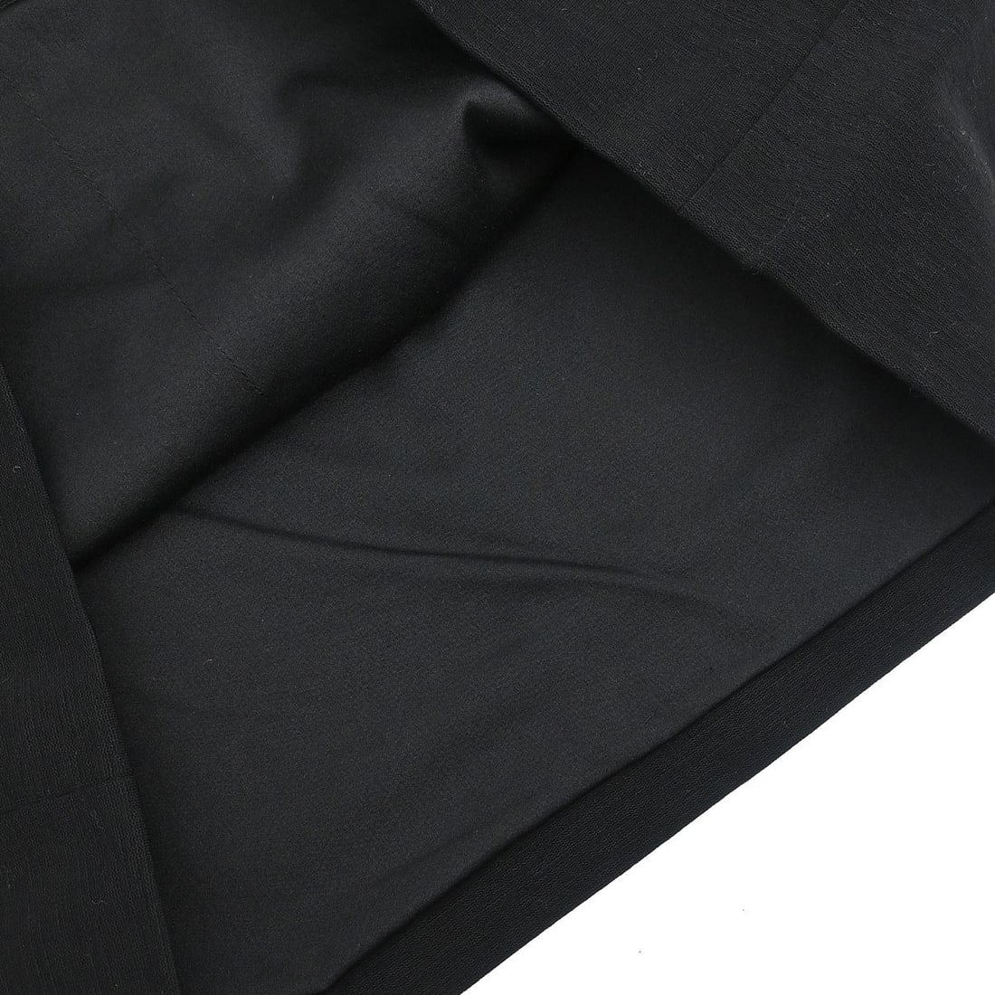 Chanel Knee Length Wool Blend Skirt Size 42 Black with Logo Accent - 8