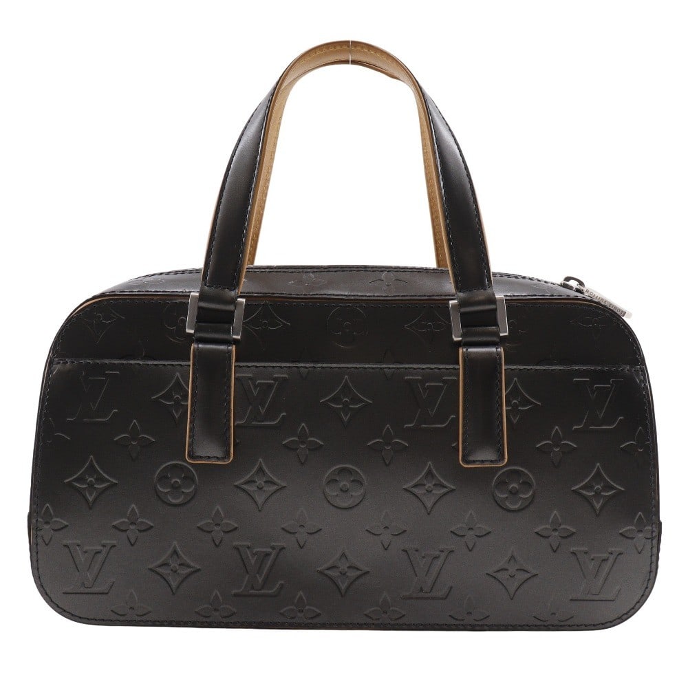 Louis Vuitton Black Leather Mat Shelton Monogram Vernis Bag: Louis Vuitton Black Leather Mat Shelton Monogram Vernis Bag The Louis Vuitton Mat Shelton Handbag Monogram Vernis is crafted from black leather and designed for women. Made in France, this handbag fea