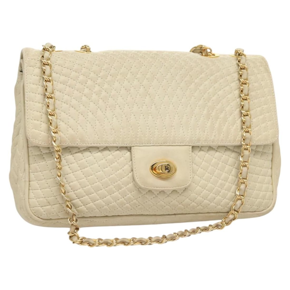 Vintage Bally Quilted Leather Shoulder Bag with Chain Strap: Vintage Bally Quilted Leather Shoulder Bag with Chain Strap This vintage Bally quilted leather shoulder bag for women features a white leather exterior with chain shoulder strap. The pre-owned bag sho