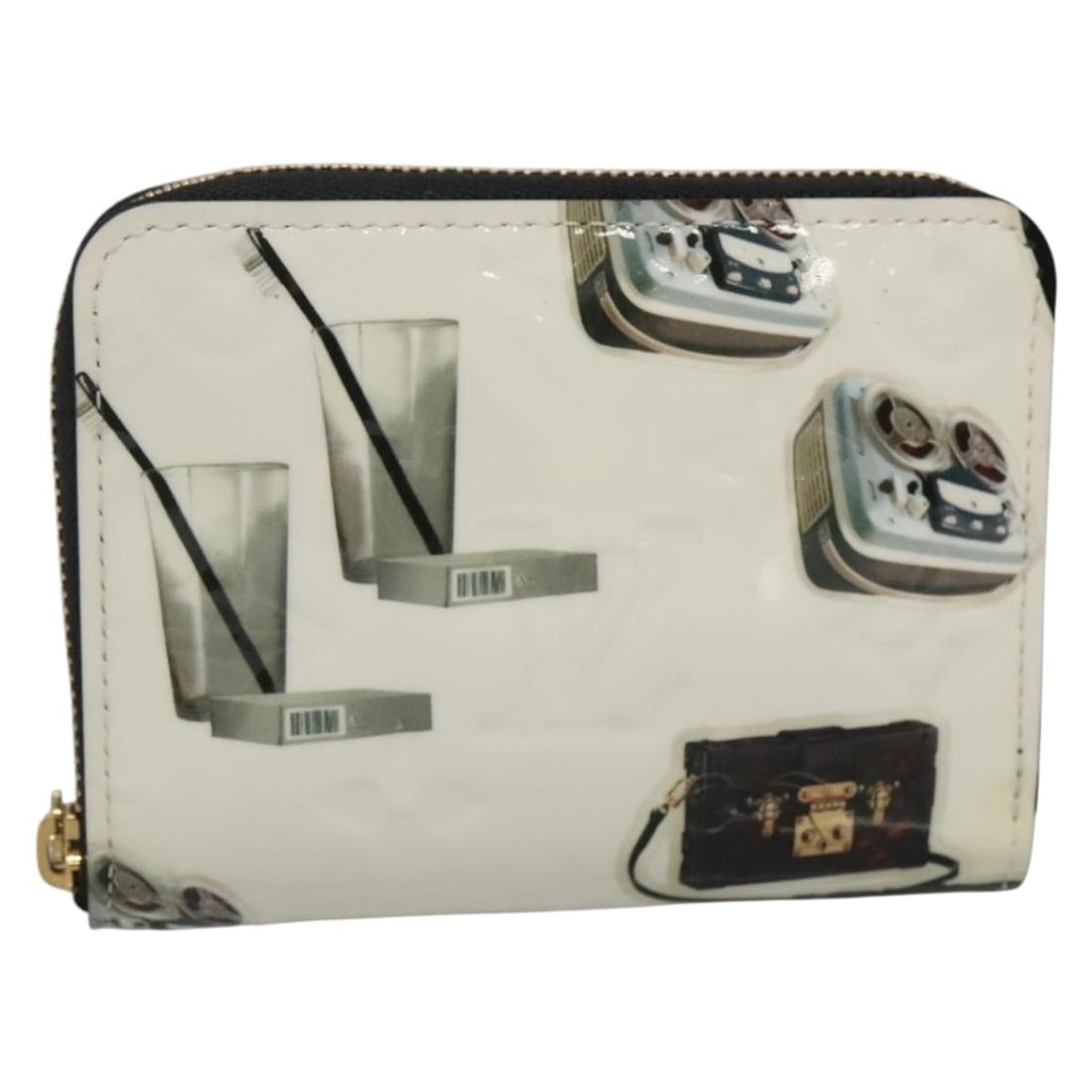 LOUIS VUITTON Vernis Sticker Print Coin Purse M50372 White Patent Leather Auth: LOUIS VUITTON Vernis Sticker Print Coin Purse M50372 White Patent Leather Auth This elegant Louis Vuitton Vernis Sticker Print Nicola Geschier Coin Purse is a stylish accessory crafted from high-quali
