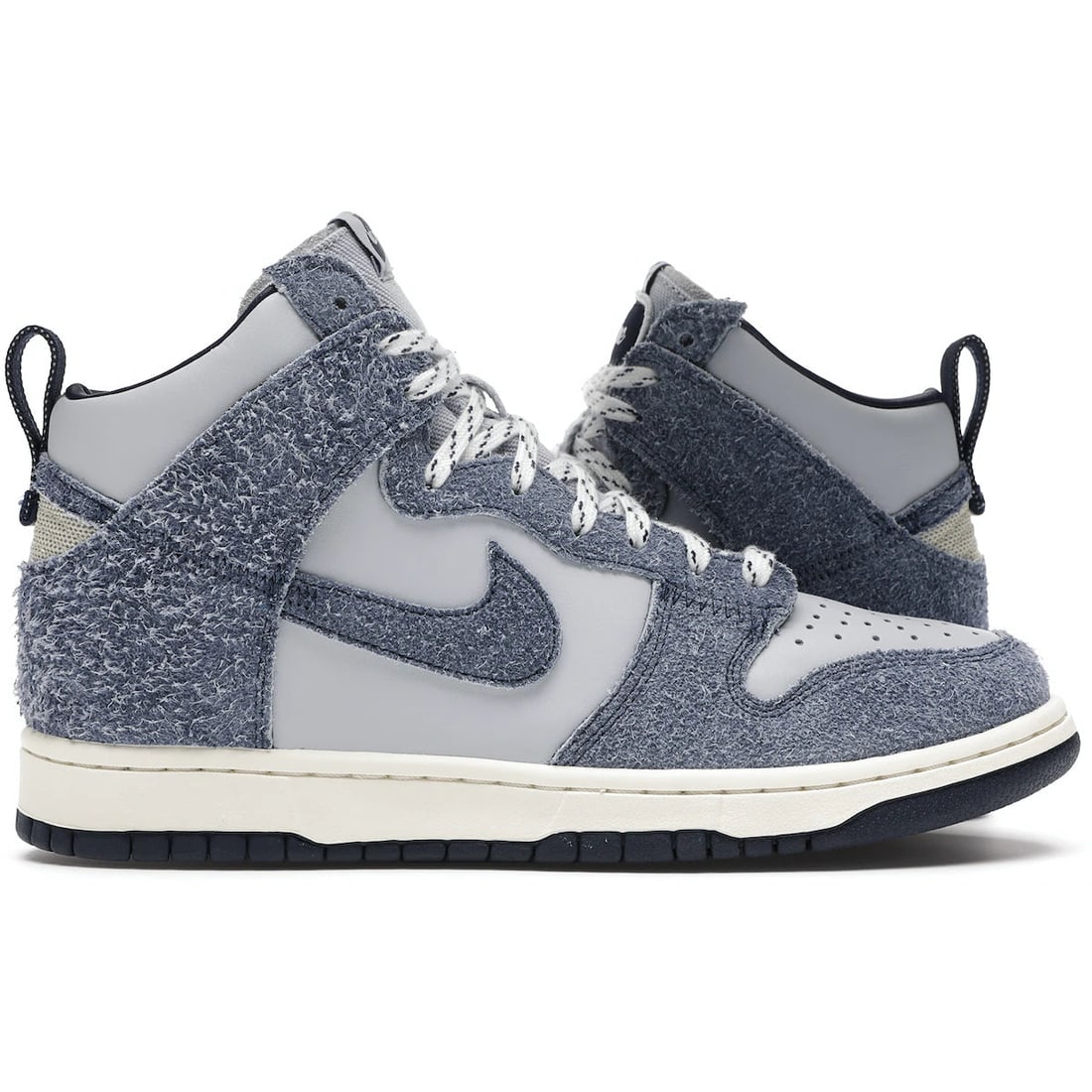 Dunk High AB Notre sneakers by Nike in Midnight Navy: Dunk High AB Notre sneakers by Nike in Midnight Navy Authentic Nike Dunk High AB Notre Midnight Navy sneakers in un-used and unworn condition. Features a midnight navy colorway and collaboration betwe