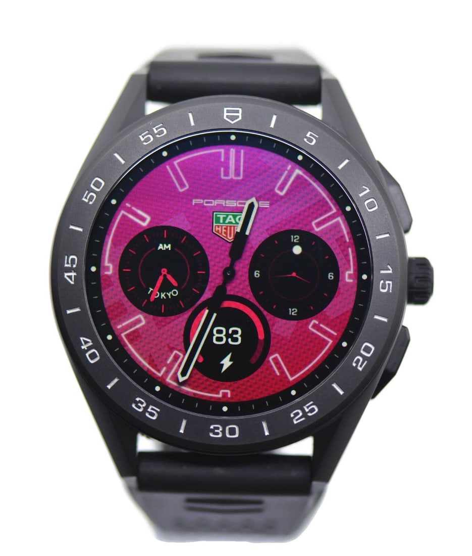 TAG Heuer Connected SBG8A80 Black Titanium Quartz Watch with Box and Papers: TAG Heuer Connected SBG8A80 Black Titanium Quartz Watch with Box and Papers Experience cutting-edge technology and luxury with the TAG Heuer Connected Black Titanium Watch, model SBG8A80. This exquisi