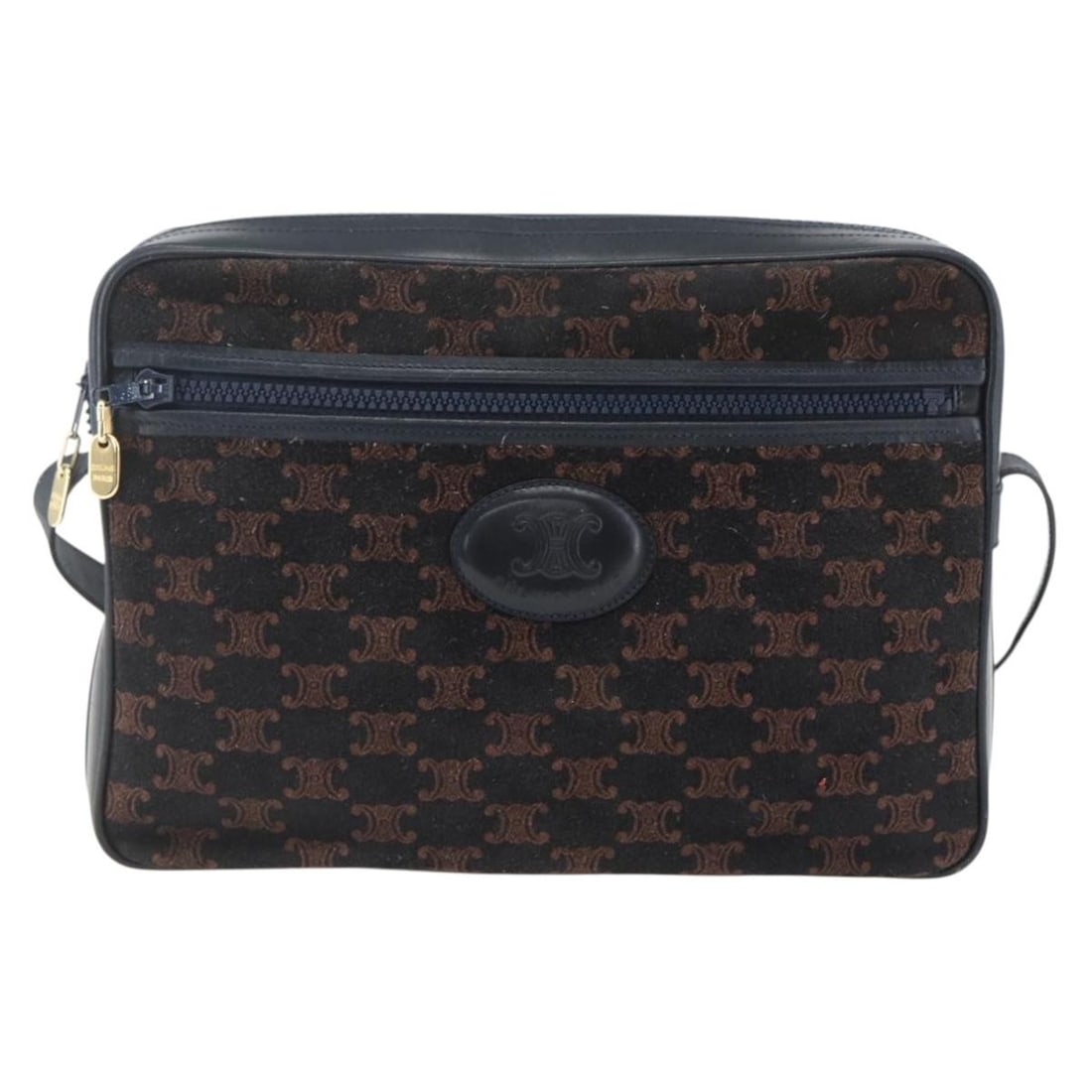 Celine C Macadam Navy Suede Shoulder Bag 28cm by 19cm by 6cm: Celine C Macadam Navy Suede Shoulder Bag 28cm by 19cm by 6cm This Celine C Macadam shoulder bag is crafted from navy suede, designed for women, and originates from Italy. It features a compact size su