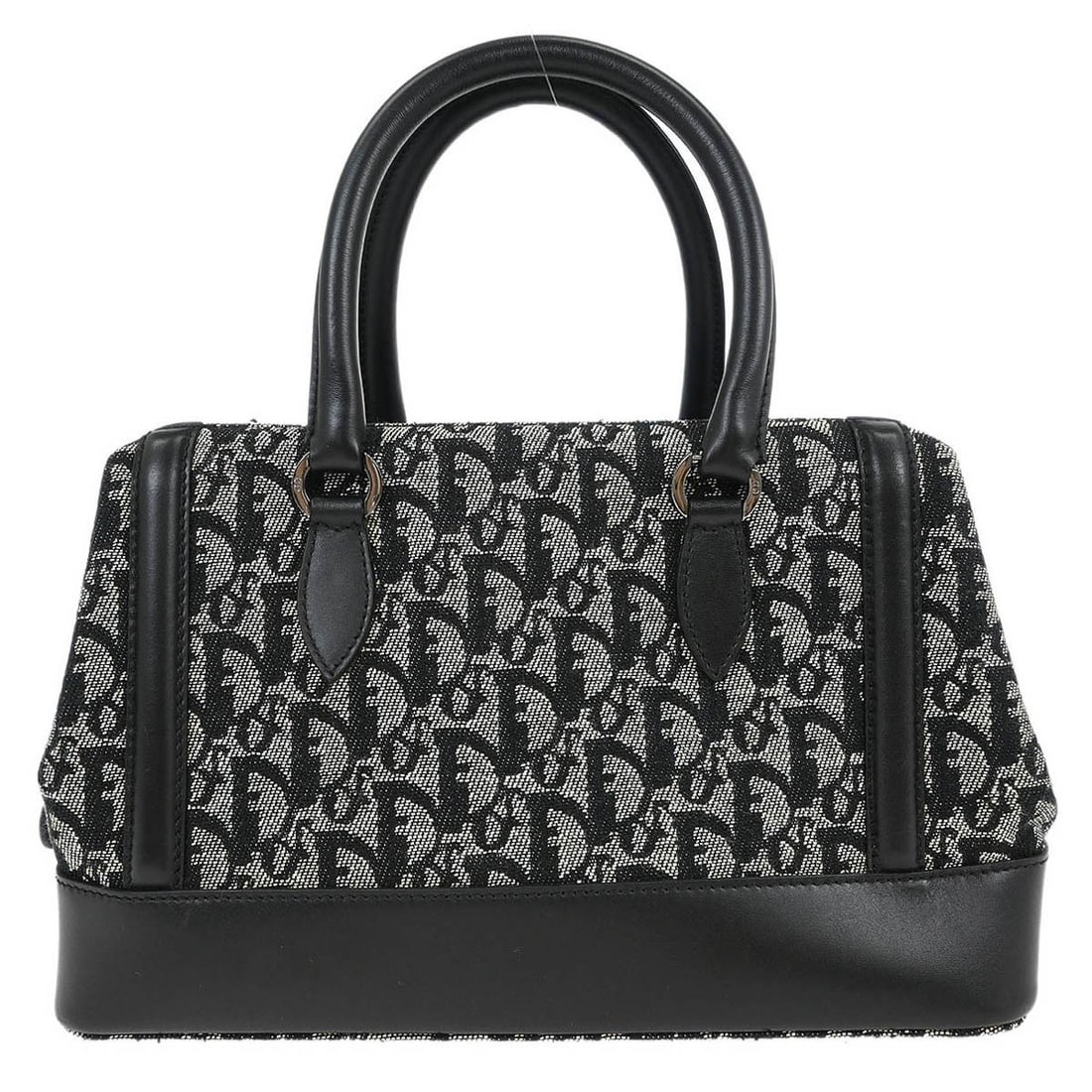 Christian Dior Black Trotter Top Handle Handbag BOB0102: Christian Dior Black Trotter Top Handle Handbag BOB0102 Introducing the Christian Dior Black Trotter Handbag, a stylish accessory that perfectly combines elegance and functionality. This medium-sized