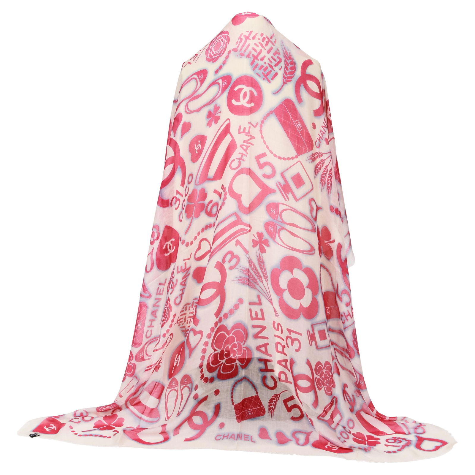 Chanel Celest Symbols Shawl 65% Cashmere 35% Silk White Coral: Chanel Celest Symbols Shawl 65% Cashmere 35% Silk White Coral Elevate your wardrobe with this exquisite Chanel shawl, crafted from a luxurious blend of 65% cashmere and 35% silk. This stunning piece f