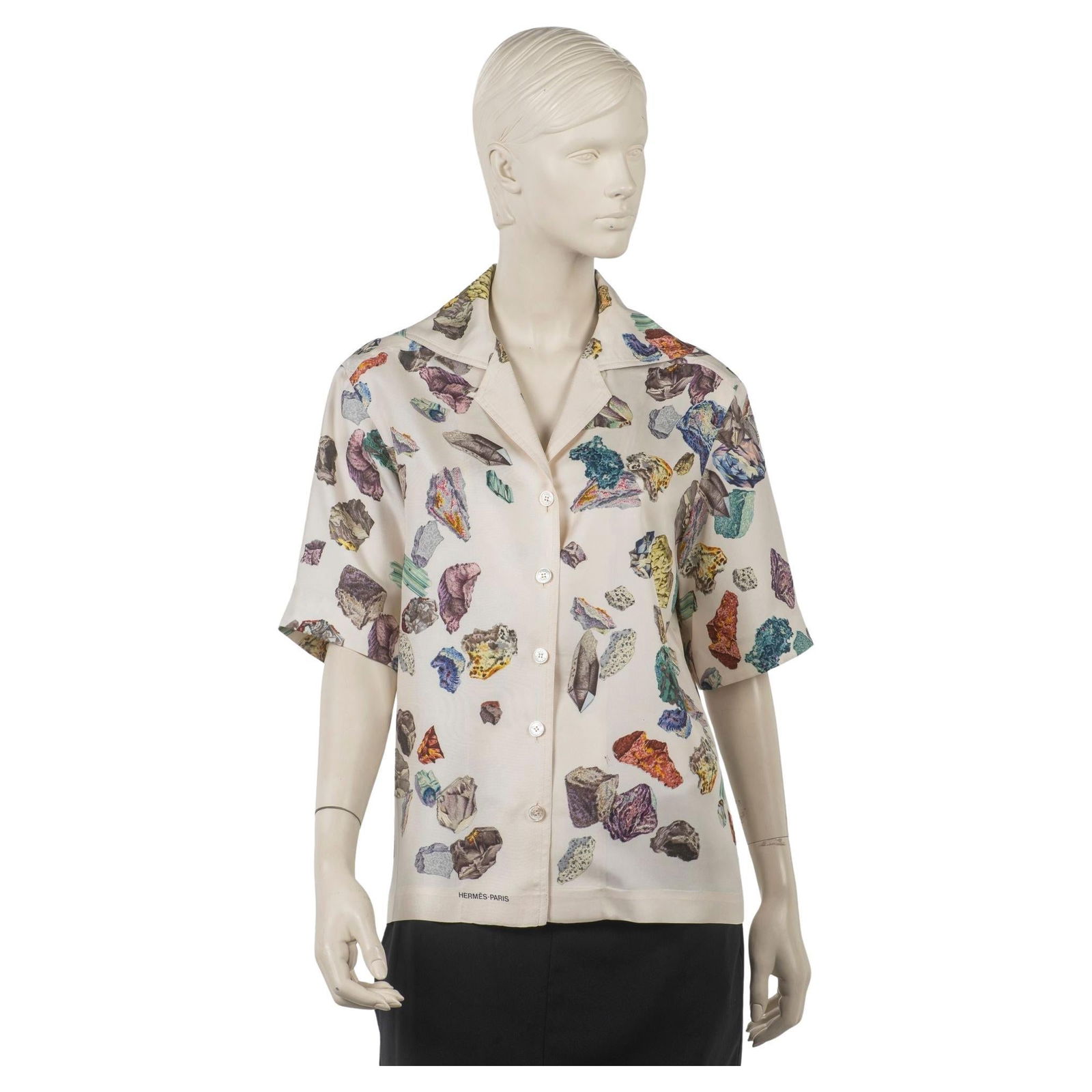 Hermes Mineraux Geo Rock Silk Shirt Multicolored Print France: Hermes Mineraux Geo Rock Silk Shirt Multicolored Print France Elevate your wardrobe with this exquisite Hermes "Mineraux Geo Rock" Silk Shirt. This stunning button-up top showcases a vibrant multicolo