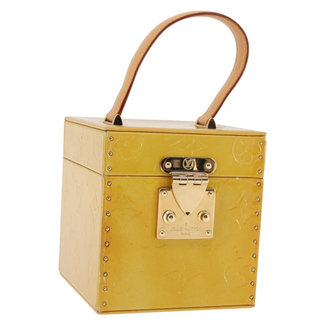 LOUIS VUITTON Monogram Vernis Bleecker Beige Cosmetic Pouch M91002 Auth: LOUIS VUITTON Monogram Vernis Bleecker Beige Cosmetic Pouch M91002 Auth Elevate your accessory collection with this authentic LOUIS VUITTON Monogram Vernis Bleecker Cosmetic Pouch. Crafted in France f