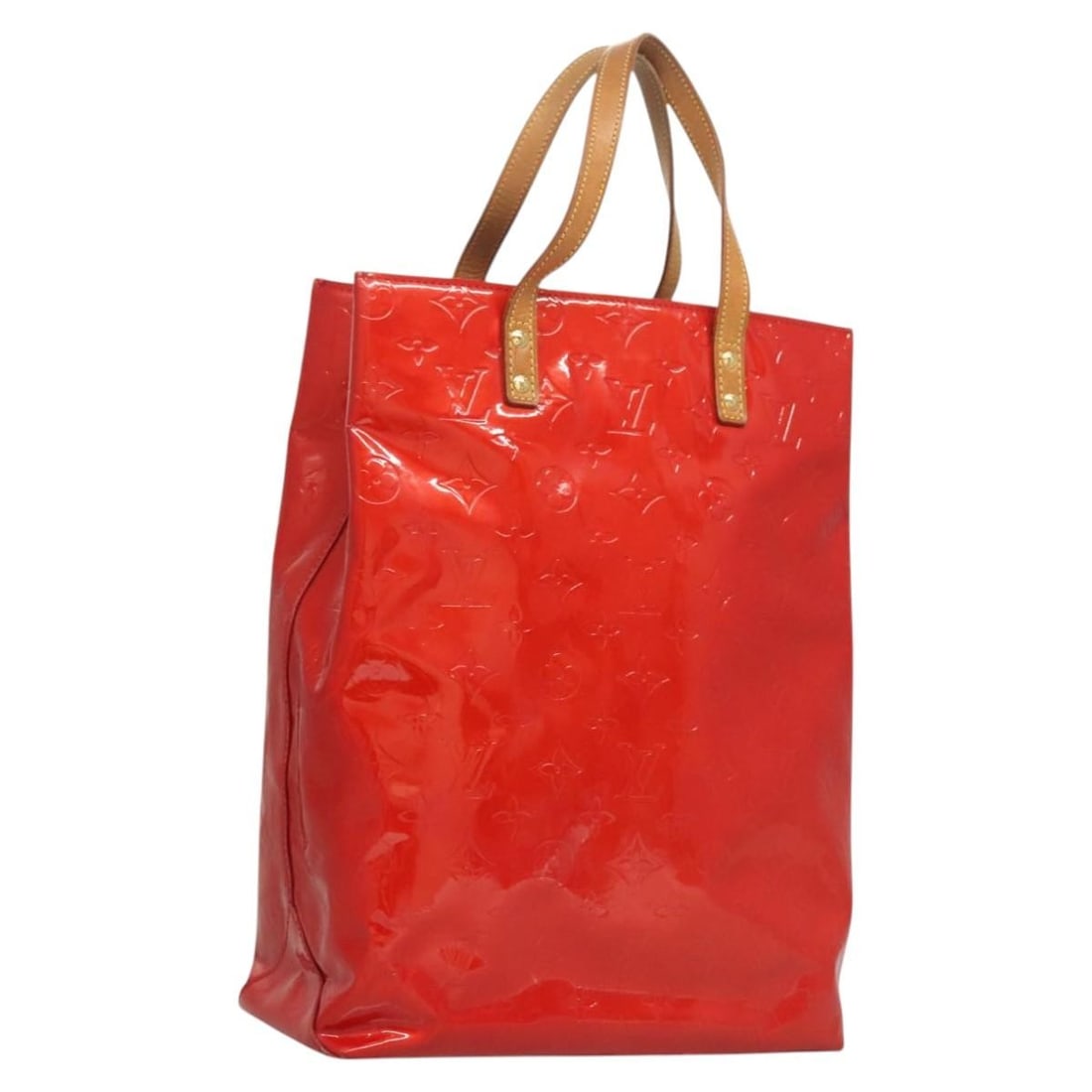 Louis Vuitton Red Patent Leather Reade Shoulder Handbag 25.5x33x11.5cm: Louis Vuitton Red Patent Leather Reade Shoulder Handbag 25.5x33x11.5cm This Louis Vuitton Reade handbag for women features a red patent leather exterior with the signature Monogram Vernis finish. It o