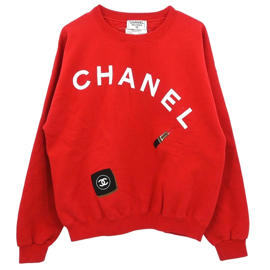 Red Cotton Long Sleeve Chanel Top Size M: Red Cotton Long Sleeve Chanel Top Size M This Chanel long sleeve top sweater features a classic regular fit in a vibrant red color, crafted from 100% cotton. Designed for casual occasions, it offers b