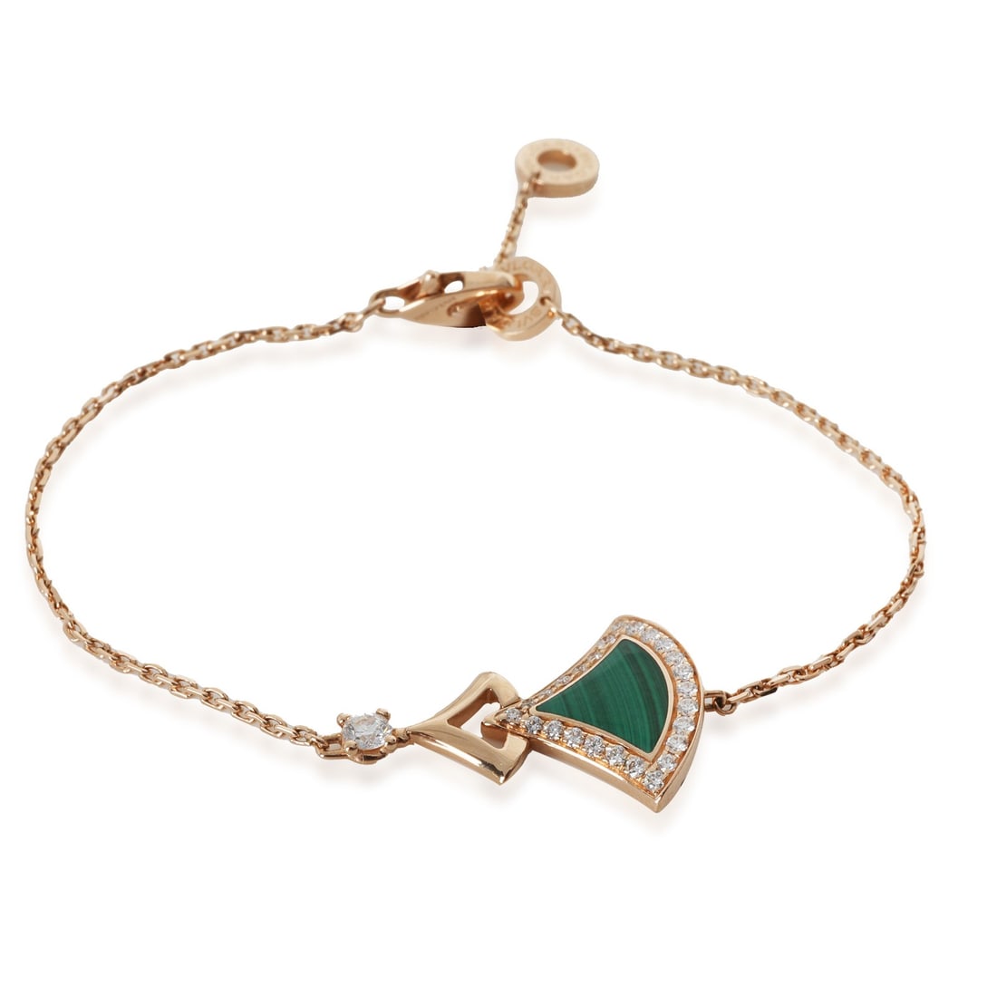 Diva's Dream Bracelet in 18k Rose Gold with Malachite and Diamonds: Diva's Dream Bracelet in 18k Rose Gold with Malachite and Diamonds This BVLGARI Diva's Dream bracelet features a luxurious combination of 18k rose gold, malachite, and round brilliant diamonds. The br