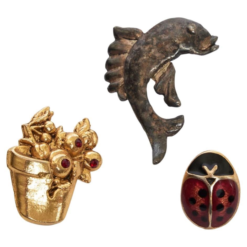 Sonia Rykiel Vintage 80s Set of 3 Brooches Ladybug Flower Pot Dolphin: Sonia Rykiel Vintage 80s Set of 3 Brooches Ladybug Flower Pot Dolphin This set of three vintage brooches from Sonia Rykiel captures the playful spirit of the 1980s. Featuring distinctive designs of a