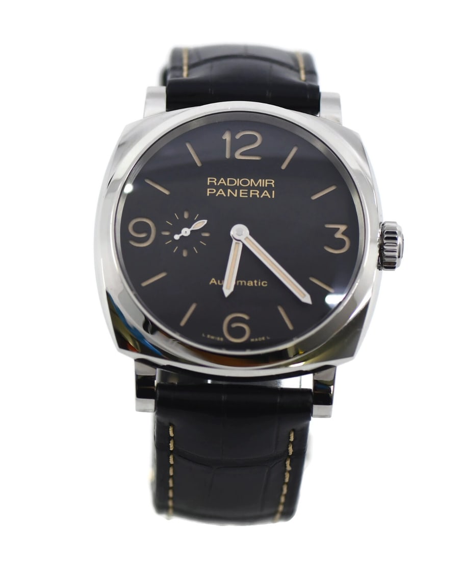Panerai Radiomir 1940 PAM00572 45mm Stainless Steel Watch with Box and Papers: Panerai Radiomir 1940 PAM00572 45mm Stainless Steel Watch with Box and Papers The Panerai Radiomir 1940 3 Day Stainless Steel Watch PAM00572 features a striking black dial complemented by a robust sta