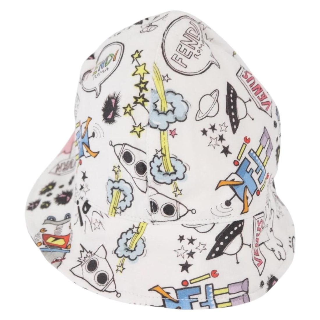 FENDI Baby Cap White Cotton Made in Italy: FENDI Baby Cap White Cotton Made in Italy This authentic FENDI baby cap is crafted from soft cotton and comes in a classic white color. Made in Italy, this stylish accessory features a head circumfere