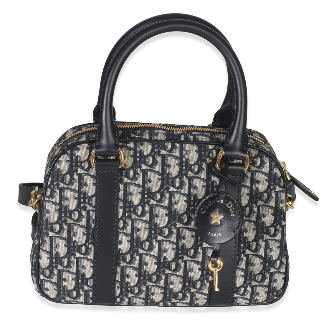 Christian Dior Small D Vibe Bowling Bag Navy Canvas Italy: Christian Dior Small D Vibe Bowling Bag Navy Canvas Italy This Christian Dior Small D Vibe Bowling Bag showcases a stylish navy oblique canvas design, perfect for both casual and sophisticated outings